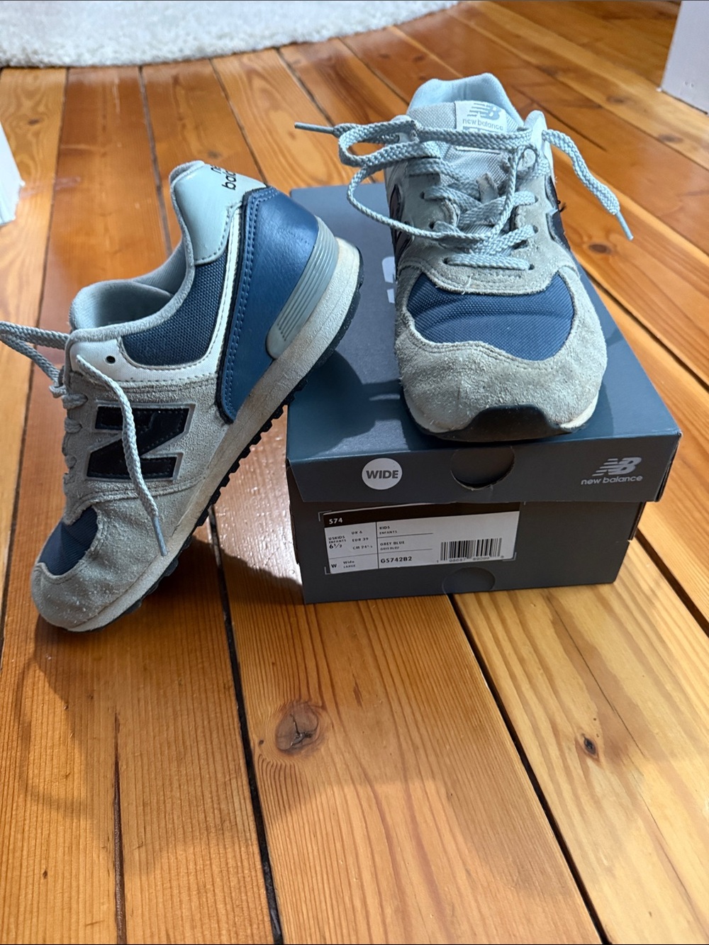 New Balance Kids Sneakers